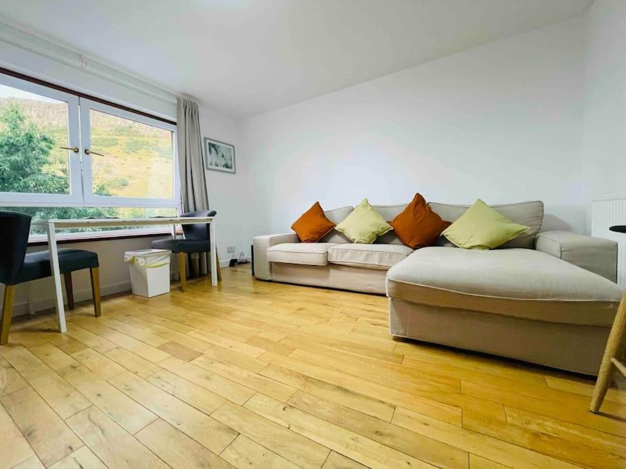 Lovely Duplex Apartment In Edinburgh City Centre Экстерьер фото